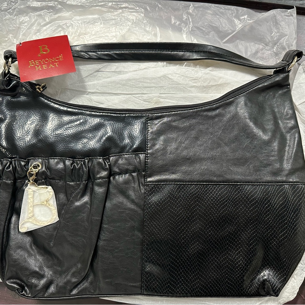 Beyoncé Heat purse